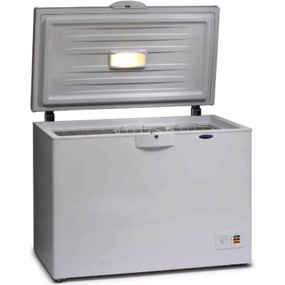 Ice King CFAP300 Lockable Chest Freezer in White Ice King CFAP300 Lockable Chest Freezer in White